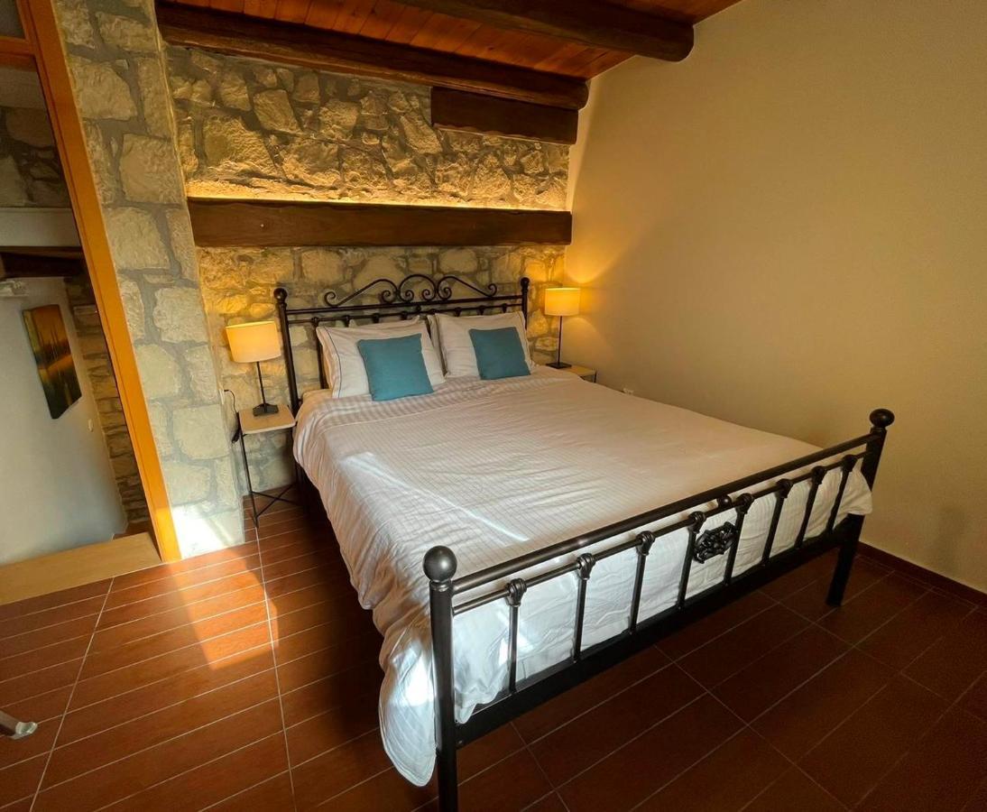 Petra Nova Villas Мохлос Екстериор снимка
